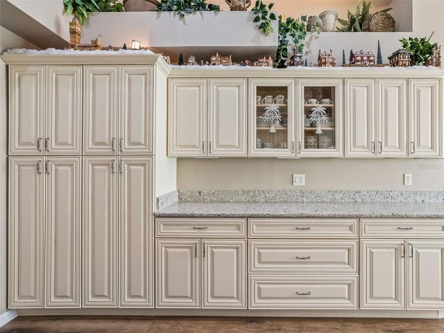 1409 MEADOW VIEW WAY, Lady Lake, FL 32159