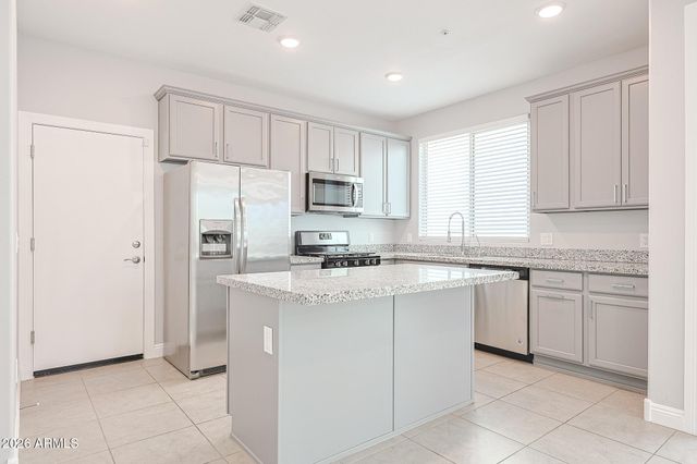 2516 N STONE HILL Road, Buckeye, AZ 85396