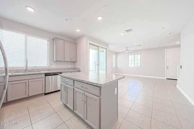 2516 N STONE HILL Road, Buckeye, AZ 85396