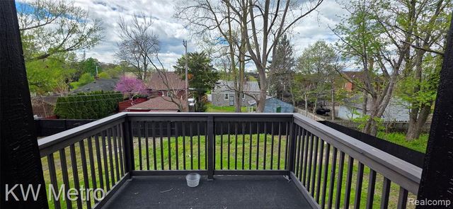 16765 Blackstone Street, Detroit, MI 48219