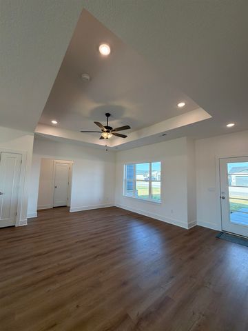 1149 Trek Cir, Goddard, KS 67052