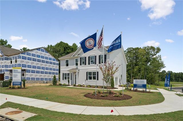 4047 Brians LN, Suffolk, VA 23434