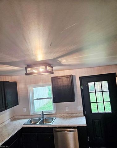 728 18th ST, Newport News, VA 23607