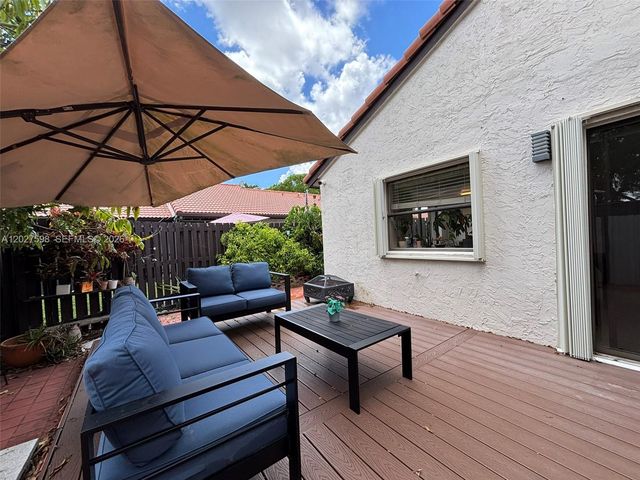 14950 SW 49th Lane 7C, Miami, FL 33185