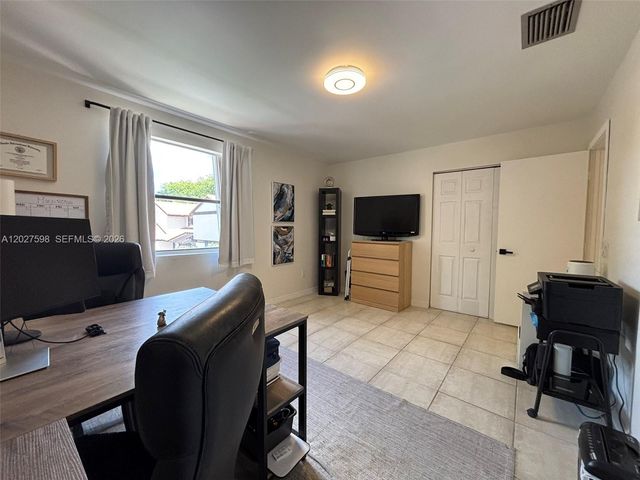 14950 SW 49th Lane 7C, Miami, FL 33185