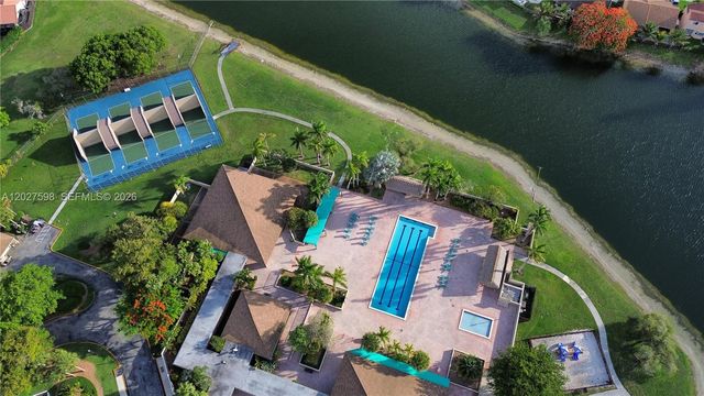 14950 SW 49th Lane 7C, Miami, FL 33185