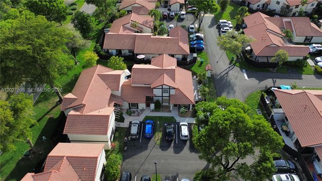 14950 SW 49th Lane 7C, Miami, FL 33185