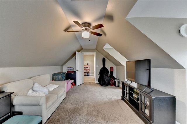 5604 Divine Lane, Clermont, GA 30527