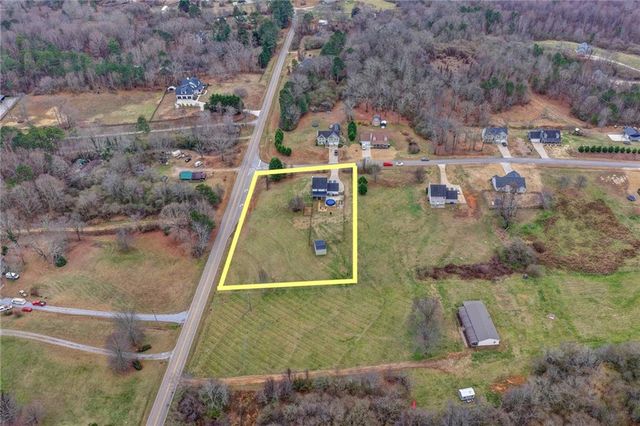 5604 Divine Lane, Clermont, GA 30527