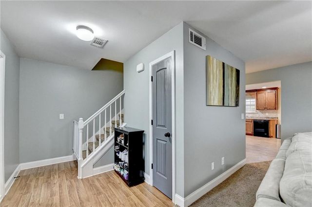 5604 Divine Lane, Clermont, GA 30527