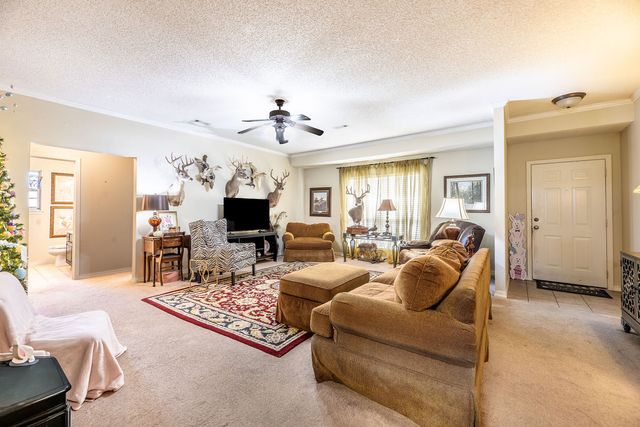 604 E Ash, Fayetteville, AR 72703