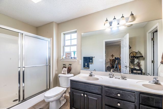 604 E Ash, Fayetteville, AR 72703