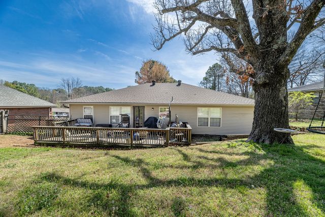 604 E Ash, Fayetteville, AR 72703