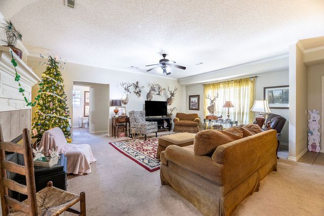 604 E Ash, Fayetteville, AR 72703