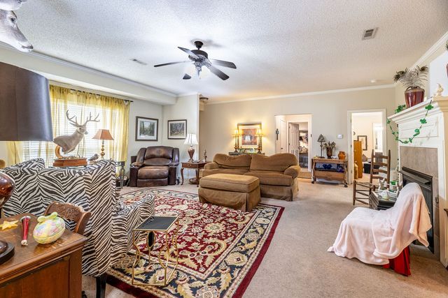 604 E Ash, Fayetteville, AR 72703