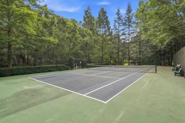 4102 Westchester Ridge NE, Atlanta, GA 30329
