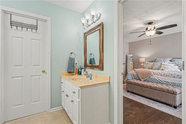 4536 Sequoia Drive, Oakwood, GA 30566