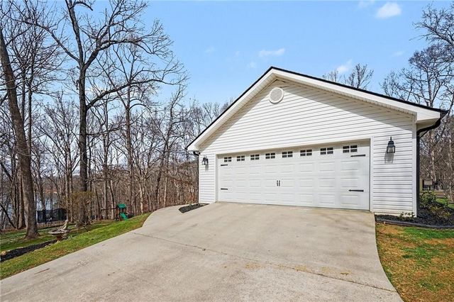 4536 Sequoia Drive, Oakwood, GA 30566