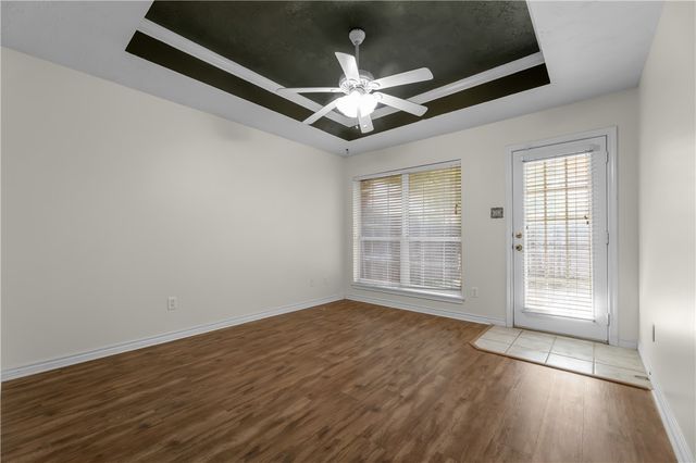 1816 Brothers Boulevard 16, College Station, TX 77845