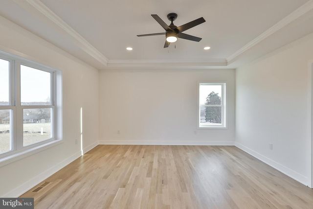 448 LONG LANE RD, Walnutport, PA 18088