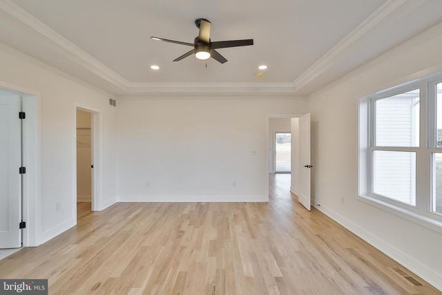 448 LONG LANE RD, Walnutport, PA 18088