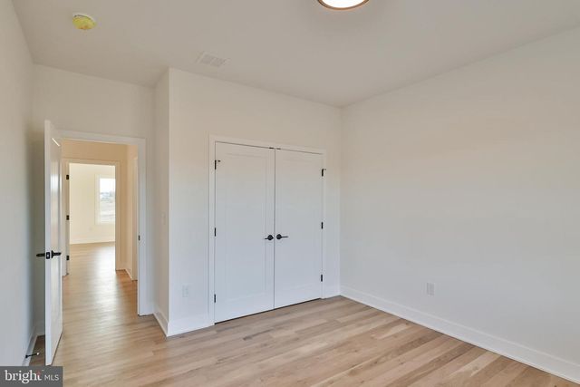 448 LONG LANE RD, Walnutport, PA 18088