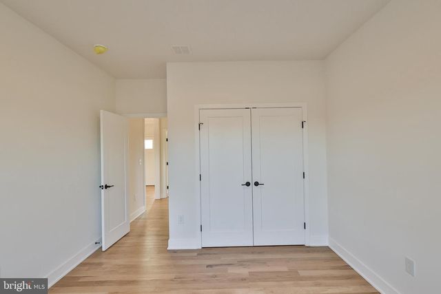 448 LONG LANE RD, Walnutport, PA 18088
