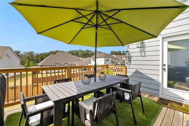 73 Oakhurst Trail, Sharpsburg, GA 30277