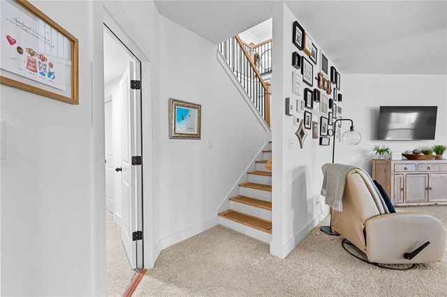 73 Oakhurst Trail, Sharpsburg, GA 30277