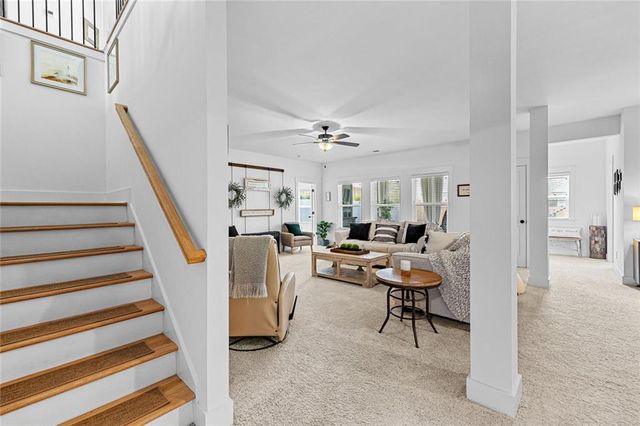 73 Oakhurst Trail, Sharpsburg, GA 30277