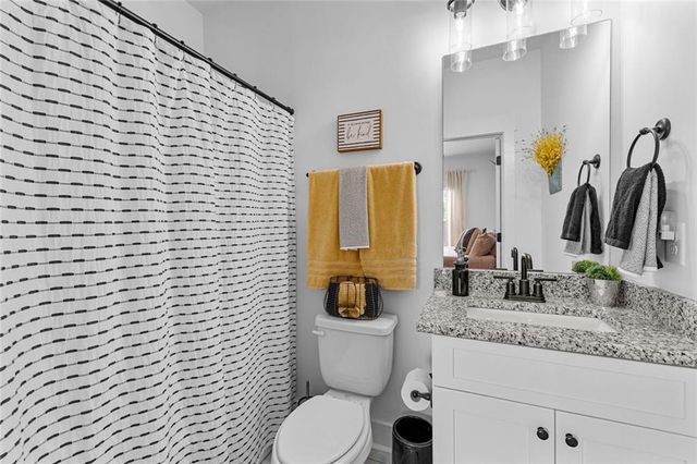 73 Oakhurst Trail, Sharpsburg, GA 30277