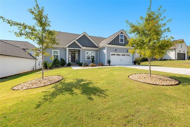 73 Oakhurst Trail, Sharpsburg, GA 30277