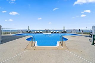 2421 Ocean Shore Cres Apt 402, Virginia Beach, VA 23451