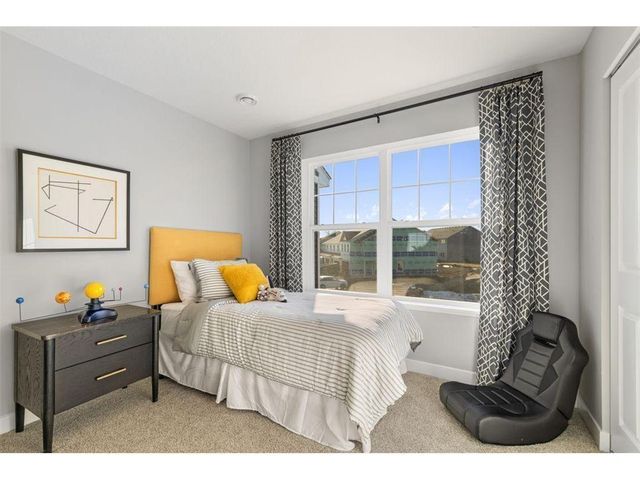 5154 Stable View Drive, Woodbury, MN 55129