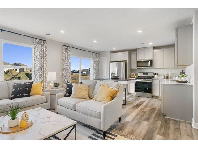 5154 Stable View Drive, Woodbury, MN 55129