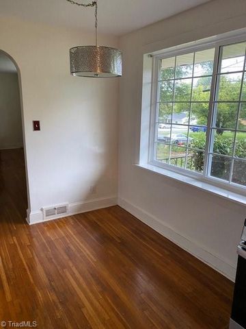 3841 Avera Avenue, Winston-salem, NC 27106
