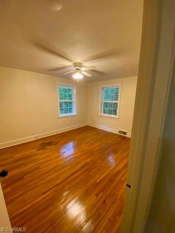 3841 Avera Avenue, Winston-salem, NC 27106