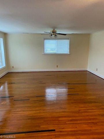 3841 Avera Avenue, Winston-salem, NC 27106
