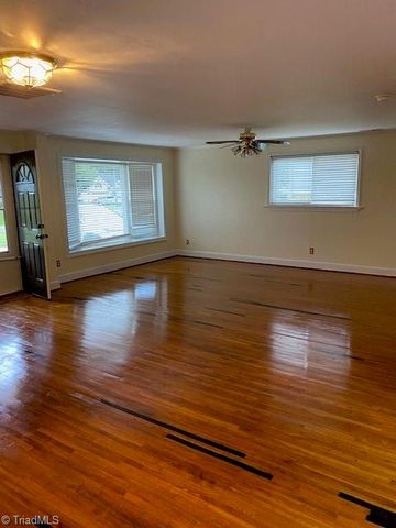 3841 Avera Avenue, Winston-salem, NC 27106