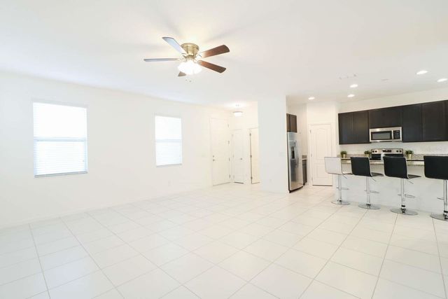 8016 SWEET ORANGE AVENUE, Winter Garden, FL 34787