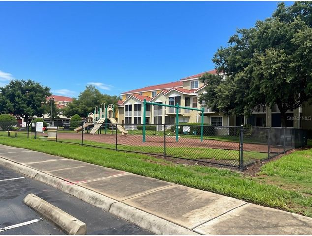 5655 BENTGRASS DRIVE 9-117, Sarasota, FL 34235