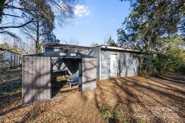 8114 Holly Hill Road, Charlotte, NC 28227