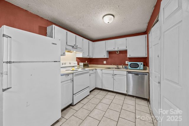 8114 Holly Hill Road, Charlotte, NC 28227