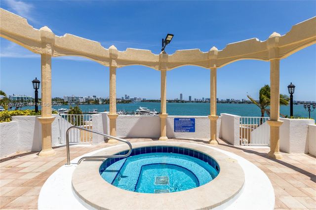 7601 E Treasure Dr 2001, North Bay Village, FL 33141