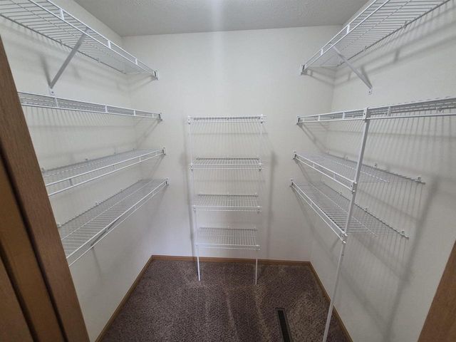 4022 Kingsford Drive, Janesville, WI 53546