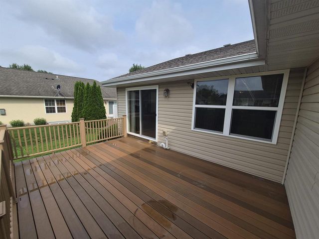 4022 Kingsford Drive, Janesville, WI 53546