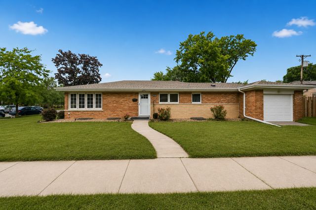 8601 Saint Louis Avenue, Skokie, IL 60076