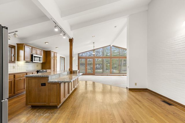 6637 Merwin Road, Columbus, OH 43235