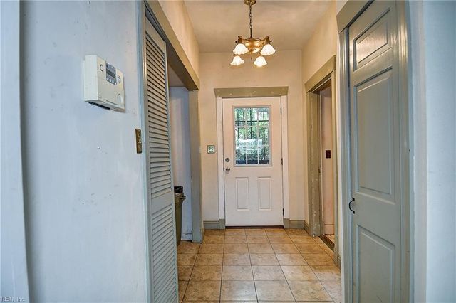 707 Steiner WAY, Norfolk, VA 23502