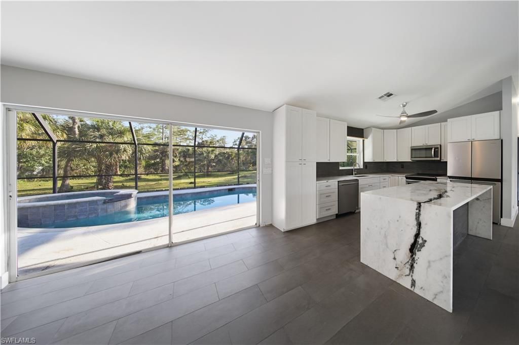 390 35th AVE NE, NAPLES, FL 34120 — photo 3